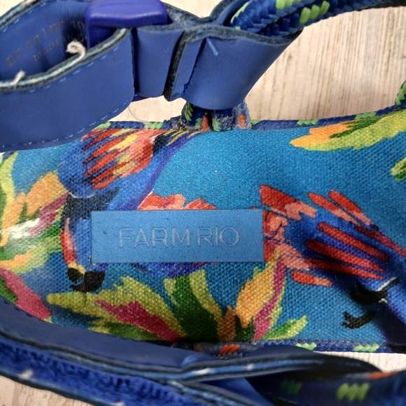 Farm Rio Blue Macaw Multicolor Floral Platform Sandals with Rainbow Sole #751 - Picture 10 of 13